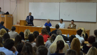 کرسی مستقل زبان فارسی تاسیس می شود